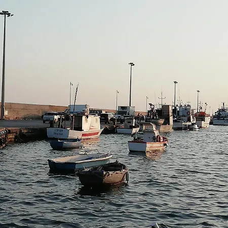La Trinacria Di Capo Passero * Portopalo Di Capo Passero