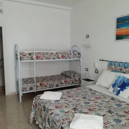 La Trinacria Di Capo Passero Bed & Breakfast *